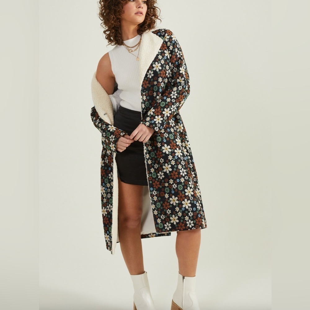 Altard state new with tags Xs Anya floral Sherpa lined jacket